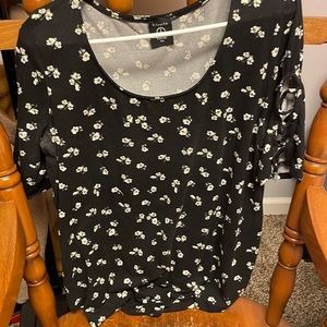 Black floral shirt size XL